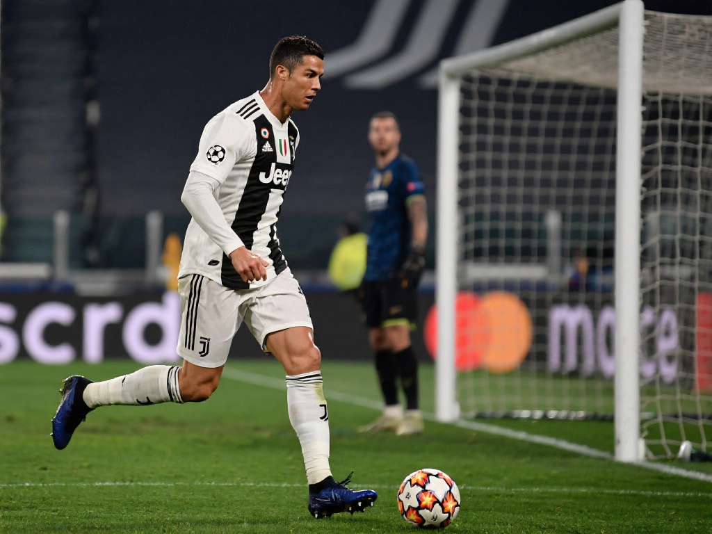 队走出低谷 队走出低谷